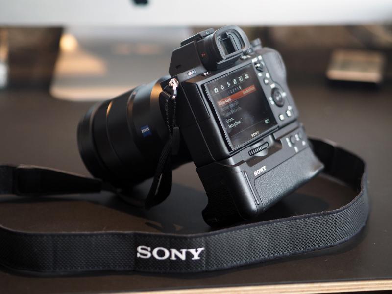 Máy ảnh Sony Alpha A7S Mark II Body | Chính hãng Máy ảnh Sony Alpha A7S Mark II Body | Chính hãng