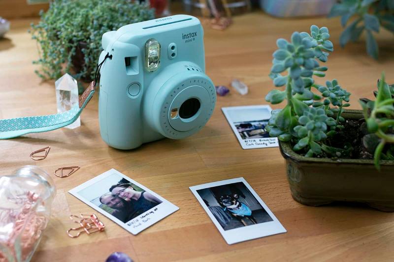 Máy ảnh Fujifilm instax mini 9 (Clear Yellow) | Chính hãng