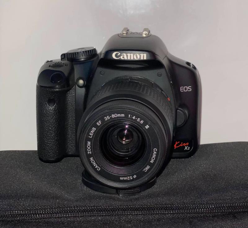 MÁY ẢNH CANON EOS KISS X2
