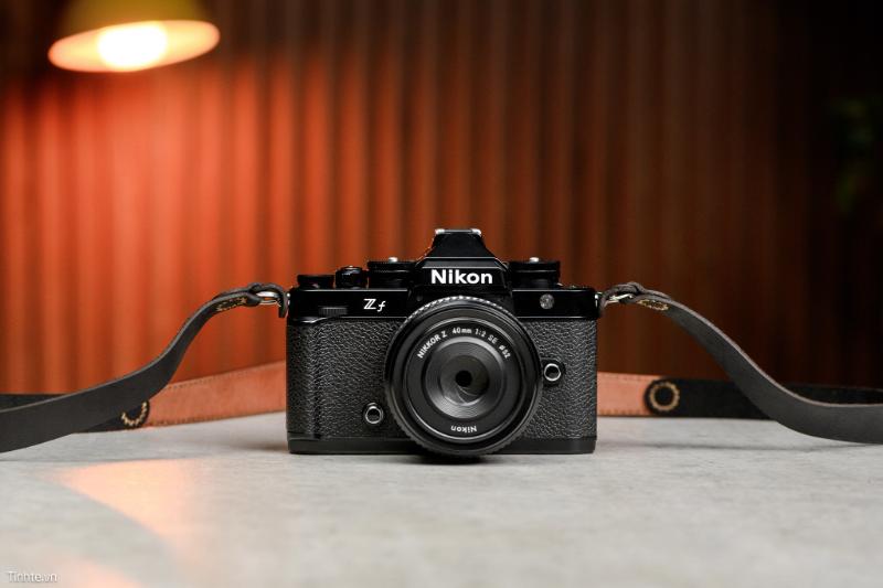 Máy ảnh Nikon Zf Kit Z 40mm F2 SE