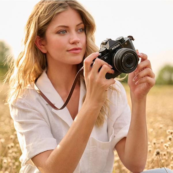 Máy ảnh Nikon Zf Kit Z 40mm F2 SE