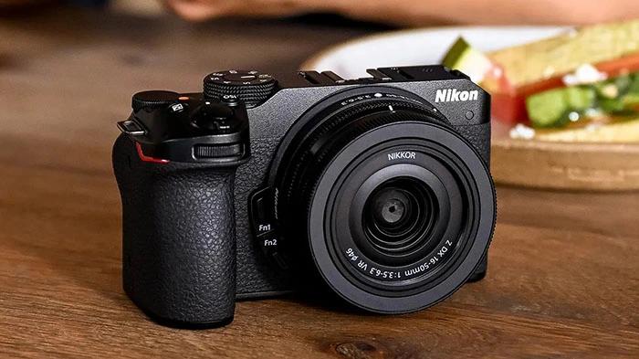 Máy ảnh Nikon Z30 (đen) kèm ống kính NIKKOR Z DX 16-50mm f/3.5-6.3 VR – chính hãng